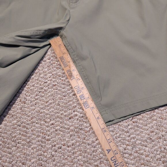 Eddie Bauer Takeoff Chino Shorts Mens 34 Green Classic Fit Stretch Flat Front - Picture 2 of 6